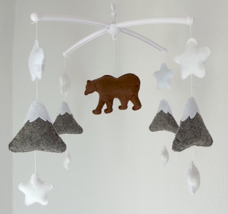 bear-mountain-baby-mobile-felt-bear-mobile-brown-bear-baby-mobile-brown-bear-nursery-decor-bear-baby-shower-gift-mobile-for-newborn-brow-bear-baby-crib-mobile-0