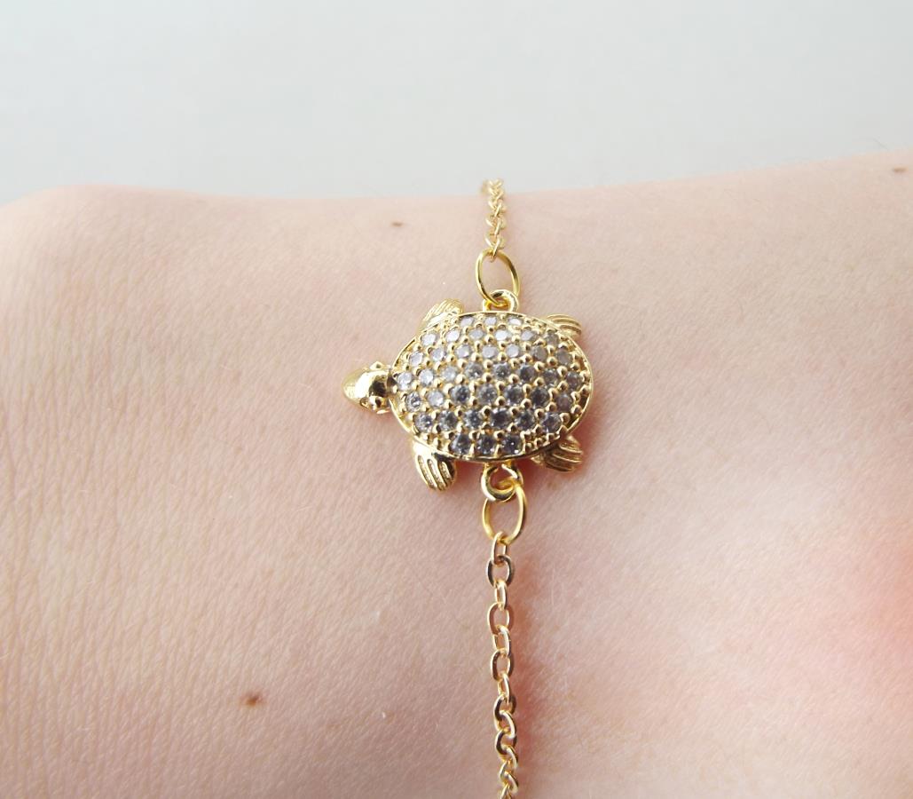 crystal-cz-turtle-chain-bracelet-gold-plated-cristal-pulsera-tortuga-or-bracelet-tortue-plaqu-or-kristall-schildkroten-armband-vergoldet-rhinestones-turtle-bracelet-cz-tortoise-bracelet-gift-for-woman-turtle-jewelry-gold-chain-bracelet-with-crystal-turtle-cz-turtle-charm-bracelet-birthday-gift-gift-for-her-0