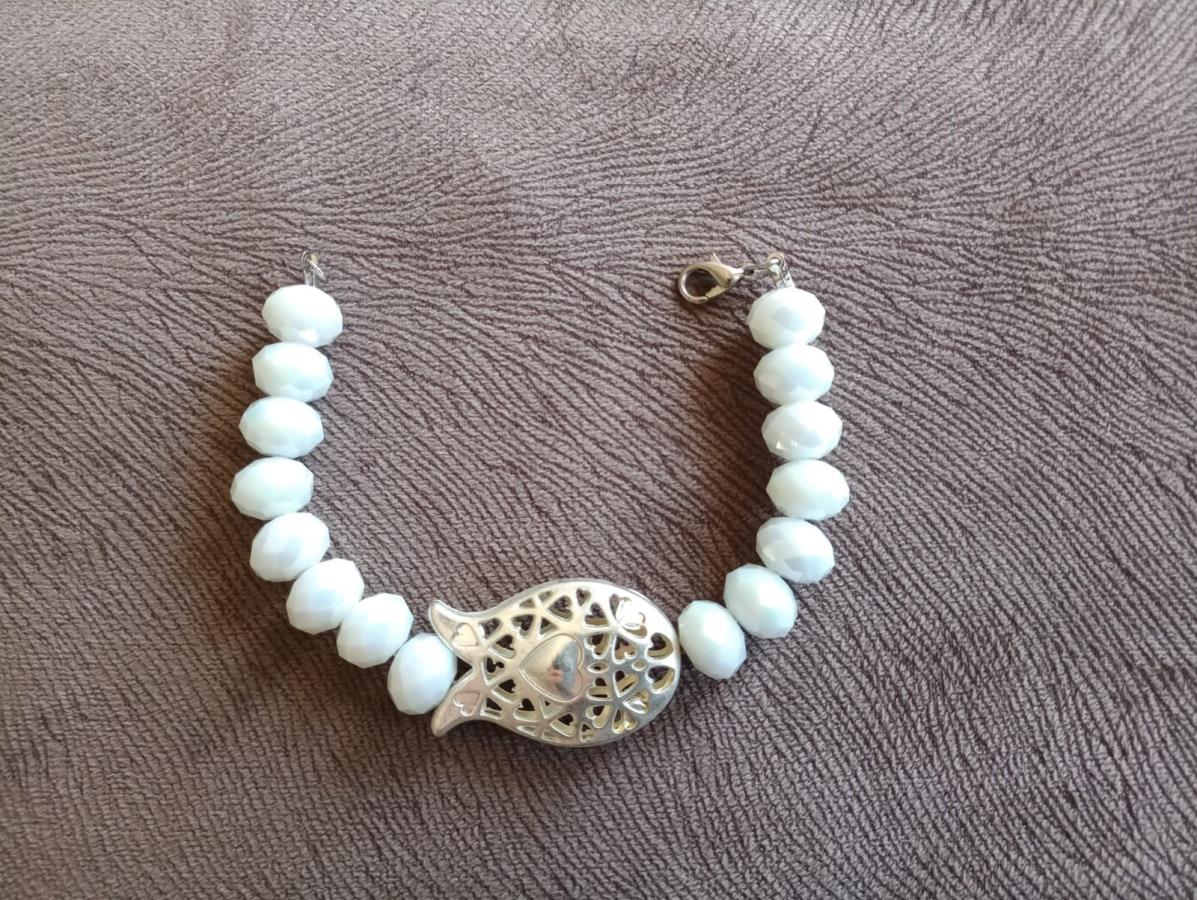 tulip-bracelet-white-silver-flower-bracelet-white-big-beads-bracelet-handmade-bracelet-gift-for-her-gift-for-women-bridal-gift-bridal-shower-gift-ideas-0
