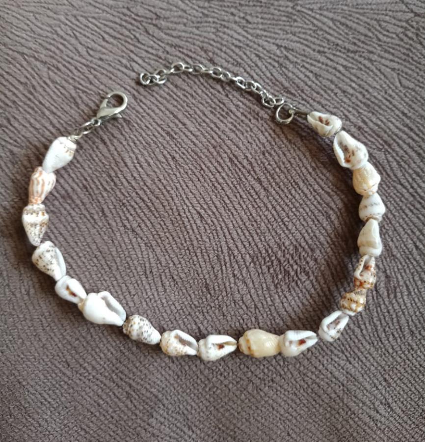 natural-conch-shell-bracelet-sea-shell-bracelet-handmade-bracelet-everyday-bracelet-ocean-sea-casual-bracelet-gift-for-her-gf-gift-best-briend-bracelet-gift-for-women-gift-for-little-girl-birthday-gift-ideas-0