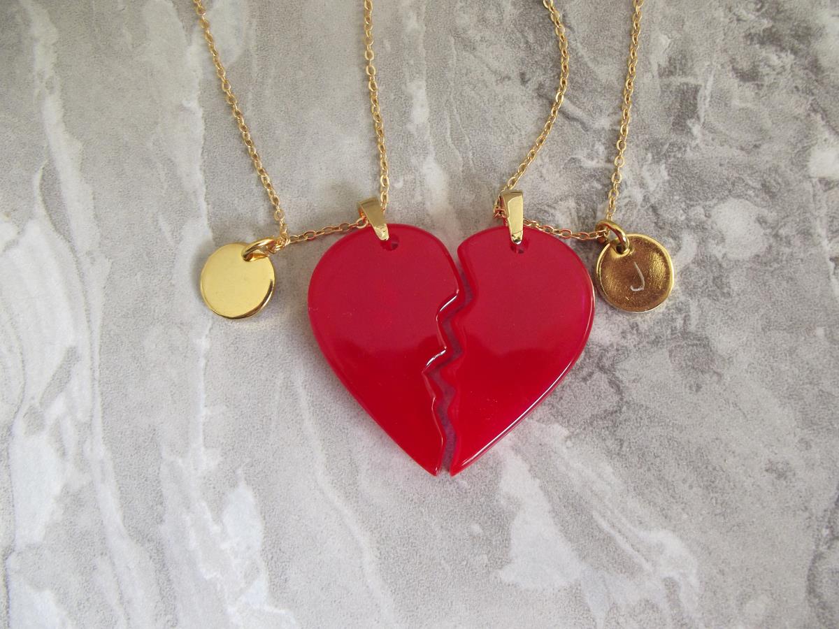 personalized-broken-heart-necklace-red-epoxy-half-heart-necklace-resin-heart-charm-necklace-two-piece-of-heart-pendant-necklace-custom-letter-necklace-individual-initial-necklace-friendship-necklace-bff-necklace-for-2-0