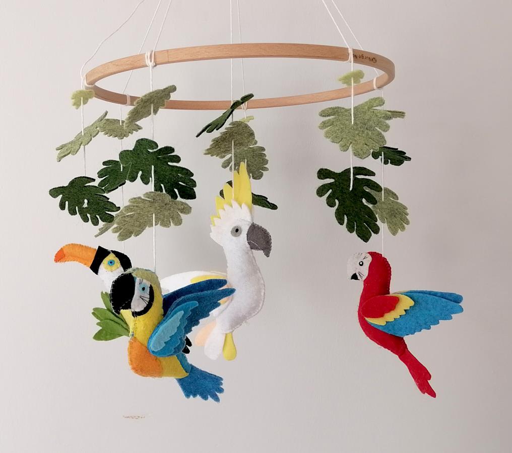 parrot-baby-nursery-mobile-felt-tropical-parrot-crib-mobile-baby-shower-gift-cockatoo-macaw-toucan-birds-baby-mobile-parrot-cot-mobile-mobile-bebe-present-for-newborn-ceiling-mobile-hanging-mobile-0