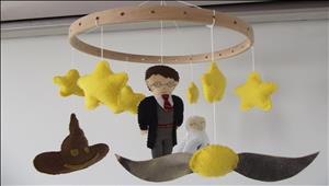 harry-baby-mobile-wizard-felt-crib-mobile-magic-nursery-decor-baby-shower-gift-wizard-mobile-harry-cot-mobile-for-baby-boy-present-for-newborn-infant-christmas-gift-2