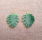 epoxy-resin-green-monstera-leaf-dangledrop-earrings-epoxy-resin-bohemian-earrings-plant-earrings-boho-resin-earrings-statement-earrings-resin-jewelry-4
