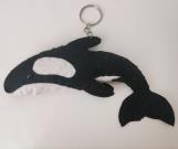 felt-orca-keychain-bag-accessories-ocean-charm-keychain-andmade-sea-creatures-keychain-gift-plush-sewing-under-the-sea-keychain-handmade-handcrafted-nautical-keychain-1